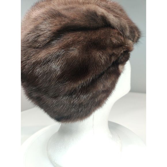 Vintage Dark Brown Mink Beret Style Hat from Canada 20.5\